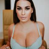 annieskyxo