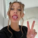 asian_gaze