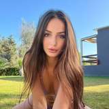 leona_aa