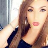 nyla_naveed_oficial