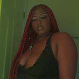 sheismoonlyt