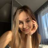 freedollynextdoor