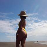 bikinigirltr